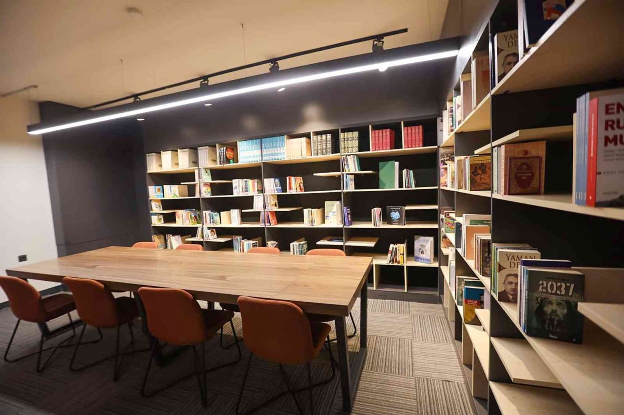 Başkan Yalçın’dan Yeni Bir Kütüphane Daha