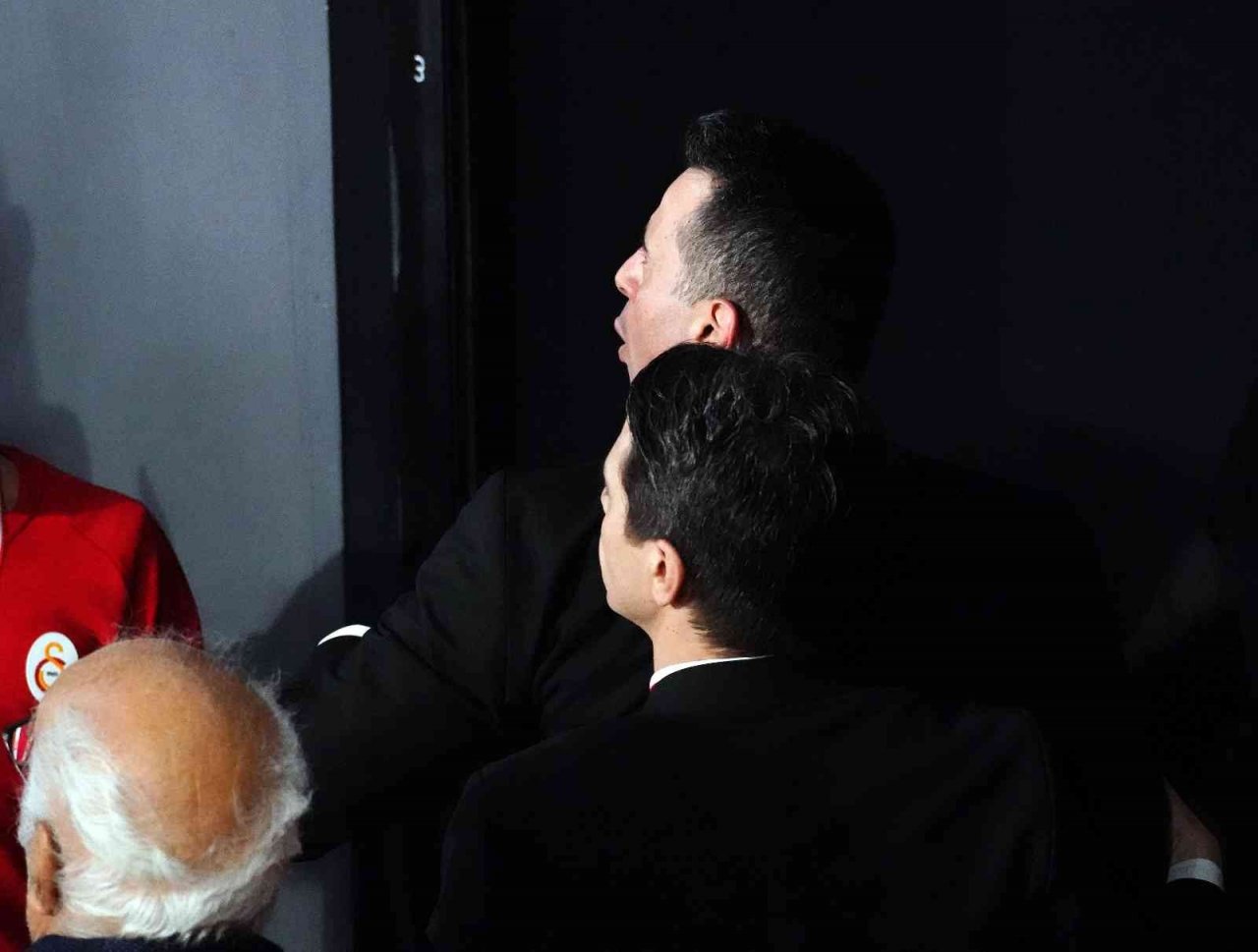 Basketbol Süper Lig: Galatasaray Nef: 83 - Merkezefendi Belediyesi: 100