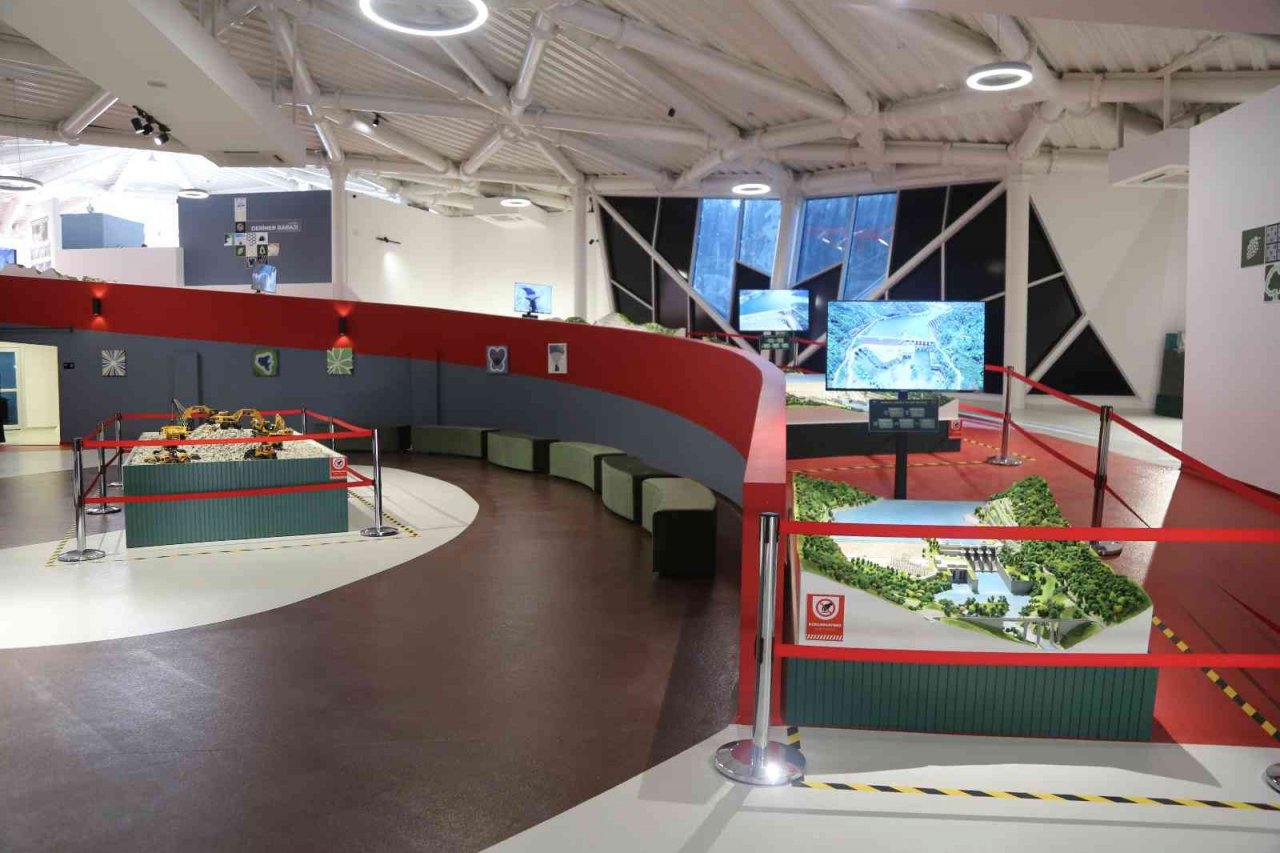 Artvin’de Barajlar Müzesi ziyarete açıldı