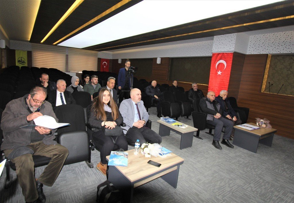 Başkan Pekmezci gazetecileri ağırladı