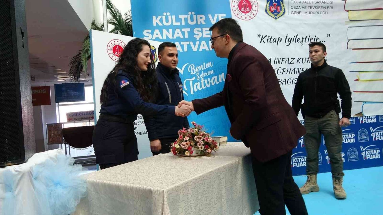 Bitlis’te cezaevleri için kitap bağışı kampanyası başlatıldı