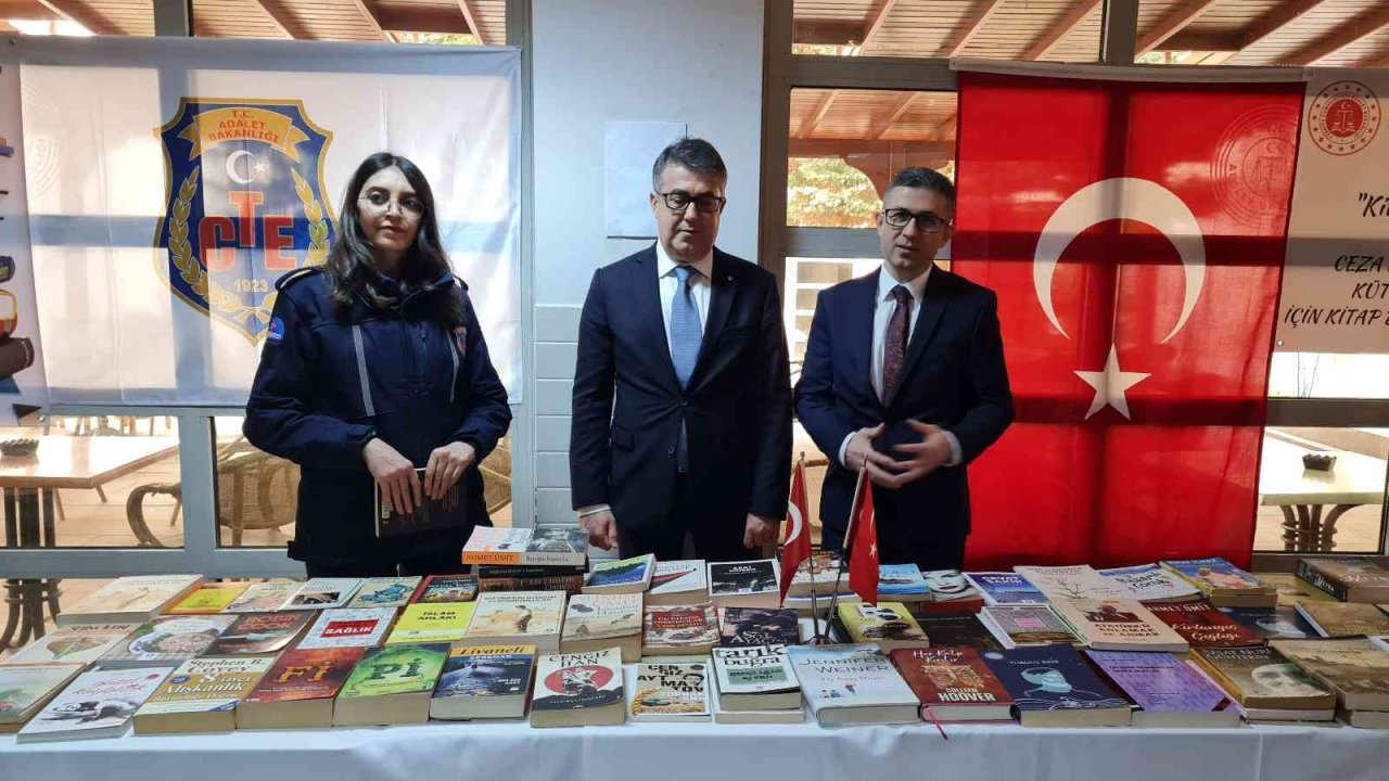 Bodrum’da kitap kampanyası başladı