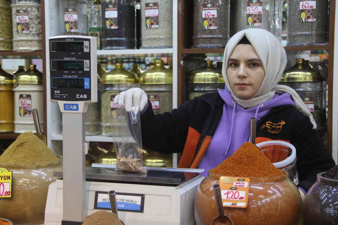 "Kırmızı ginseng doğal afrodizyak özelliğiyle öne çıkıyor"