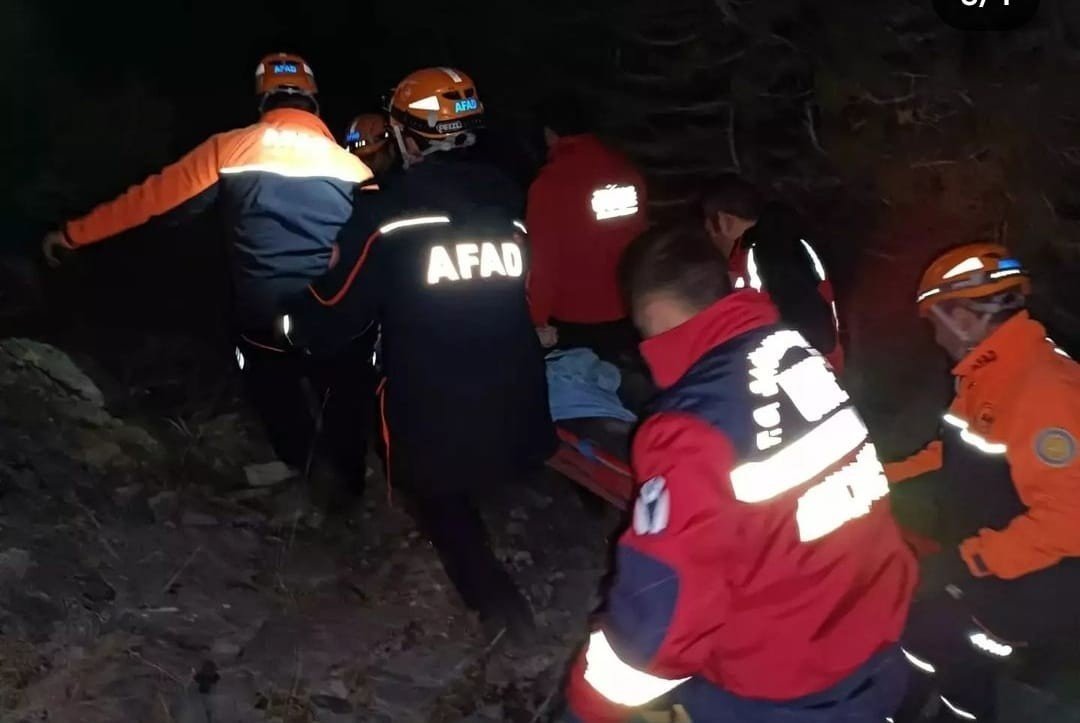 Eski başkanın akrabası Babadağ eteklerindeki uçurumda yaralı olarak bulundu