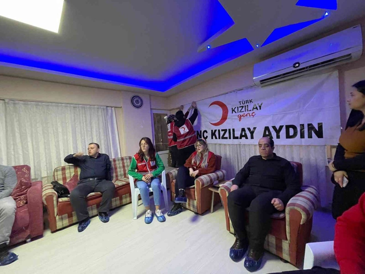 Görme engelliler için kitap okudular