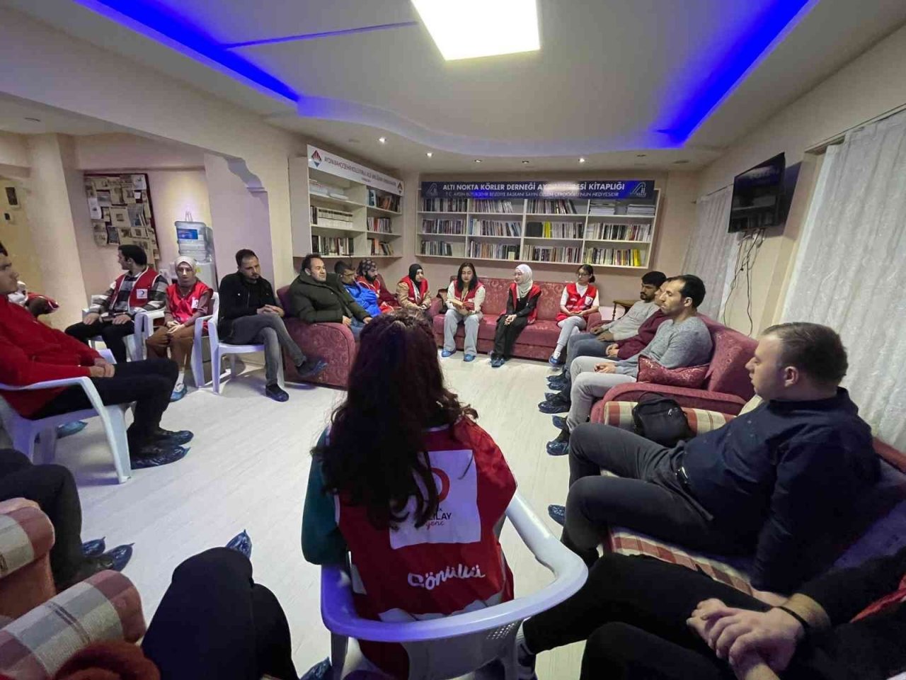 Görme engelliler için kitap okudular