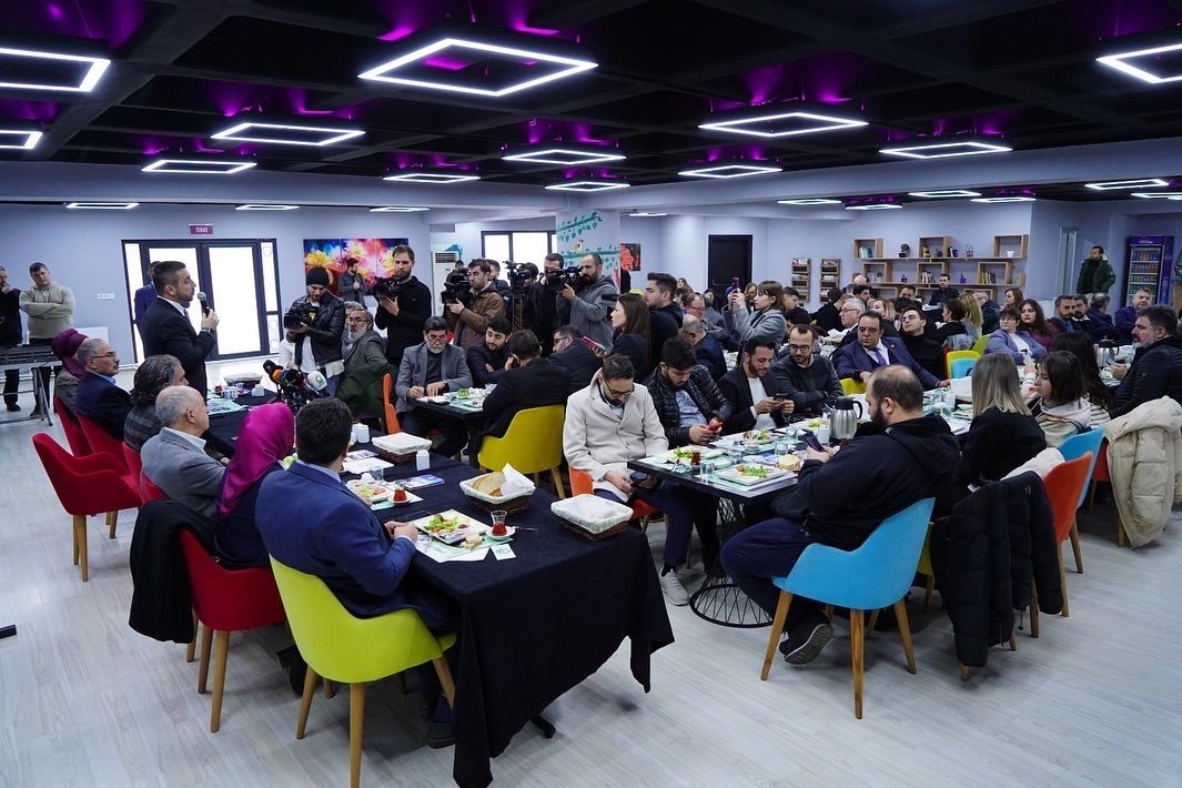 Başkan Tanır: "Sanayiciler bacalarına taktıkları filtreleri çalıştırsınlar"