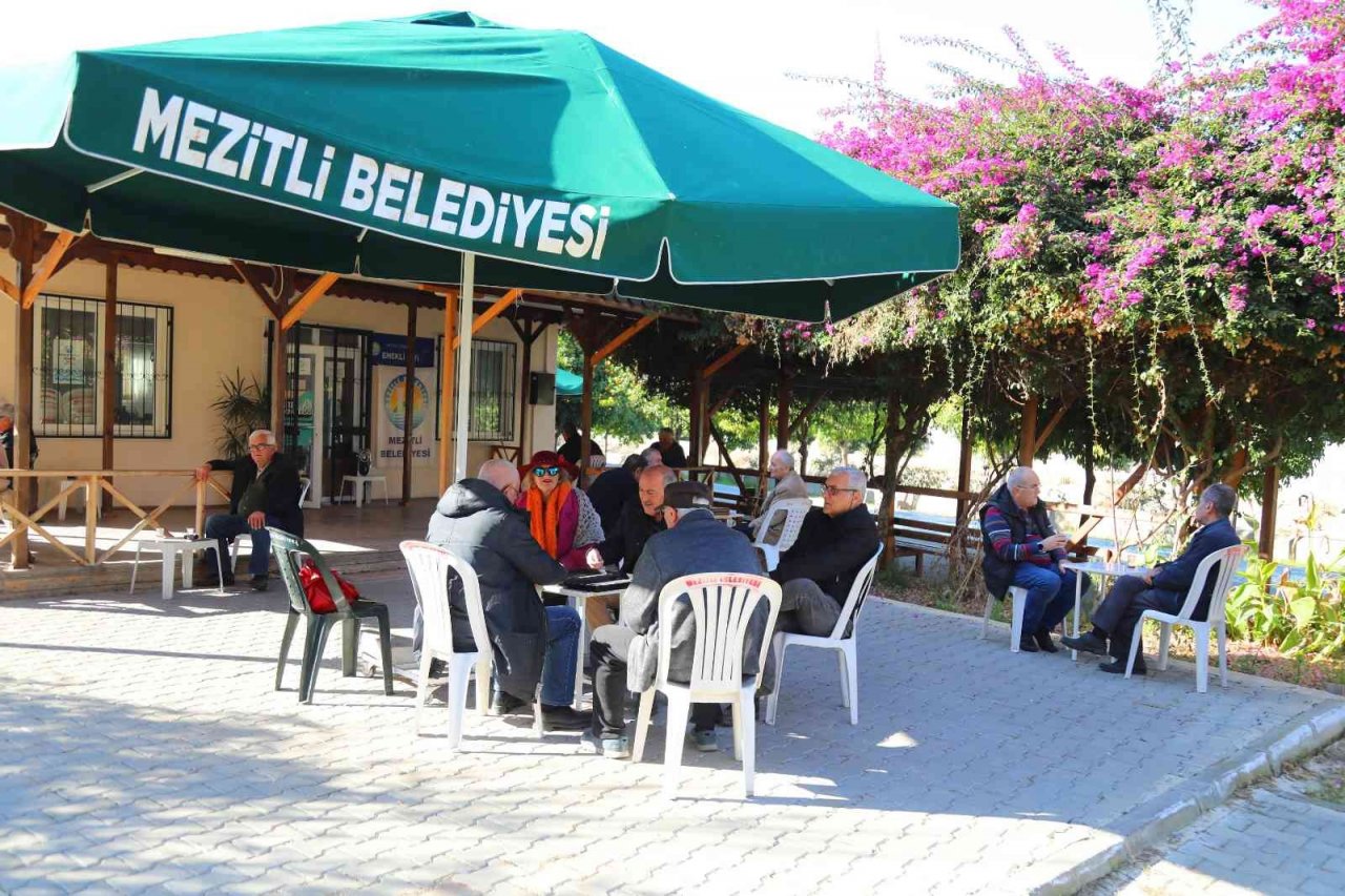 Başkan Tarhan: "Emeklilerin istediği yaşamı sunmak için çalışıyoruz"