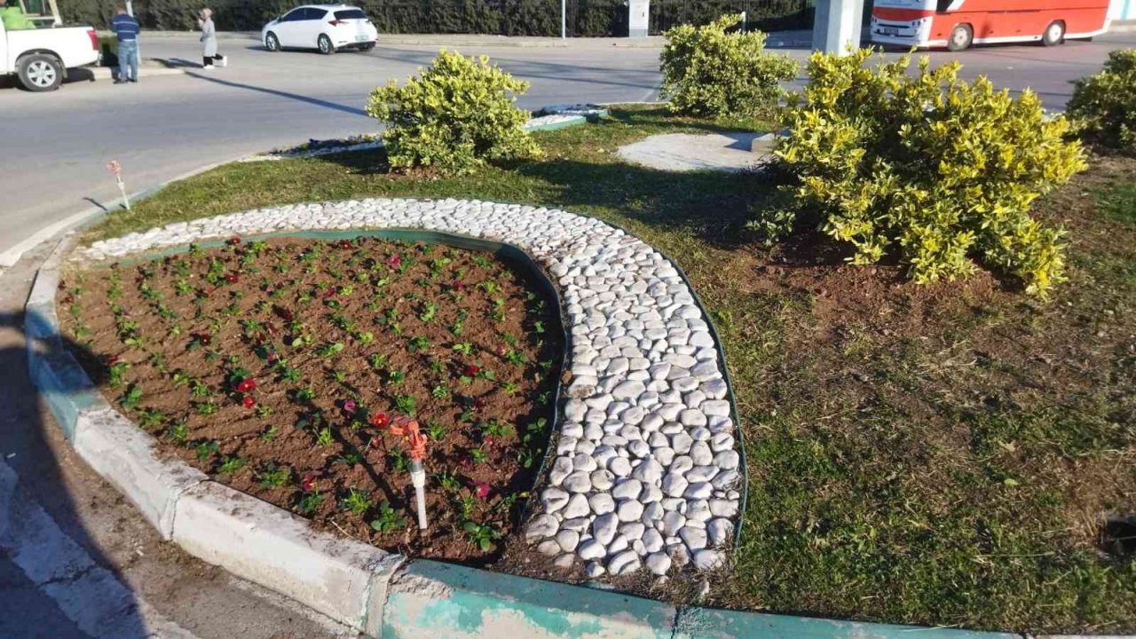 Osmaniye’de peyzaj çalışmaları