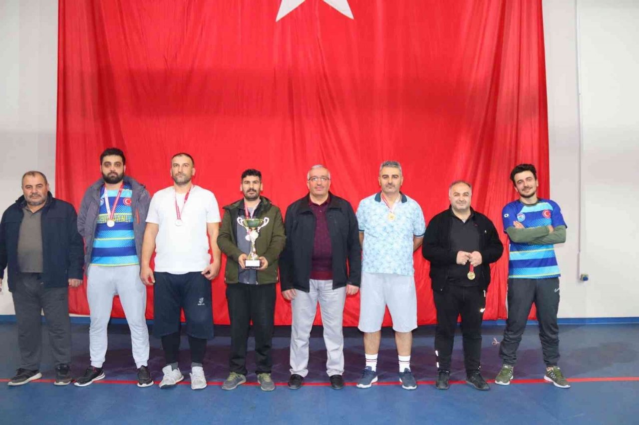 Filenin şampiyonu Uzundere müftülüğü