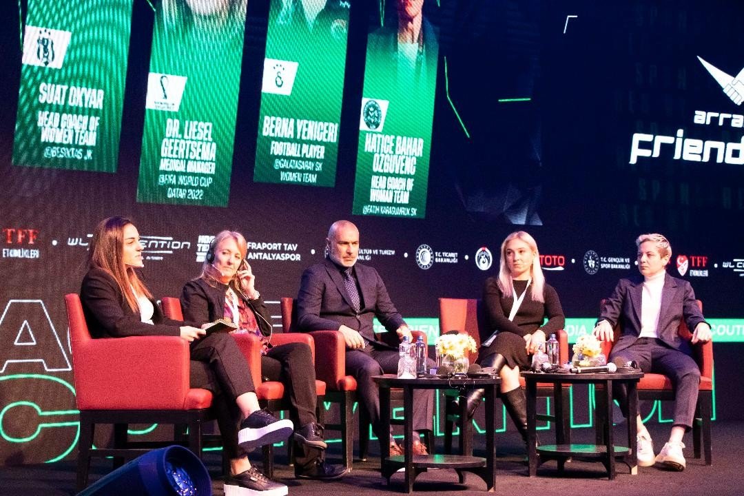 Hatice Bahar Özgüvenç: “Kadın futbolunda 20 yıl gerideyiz”