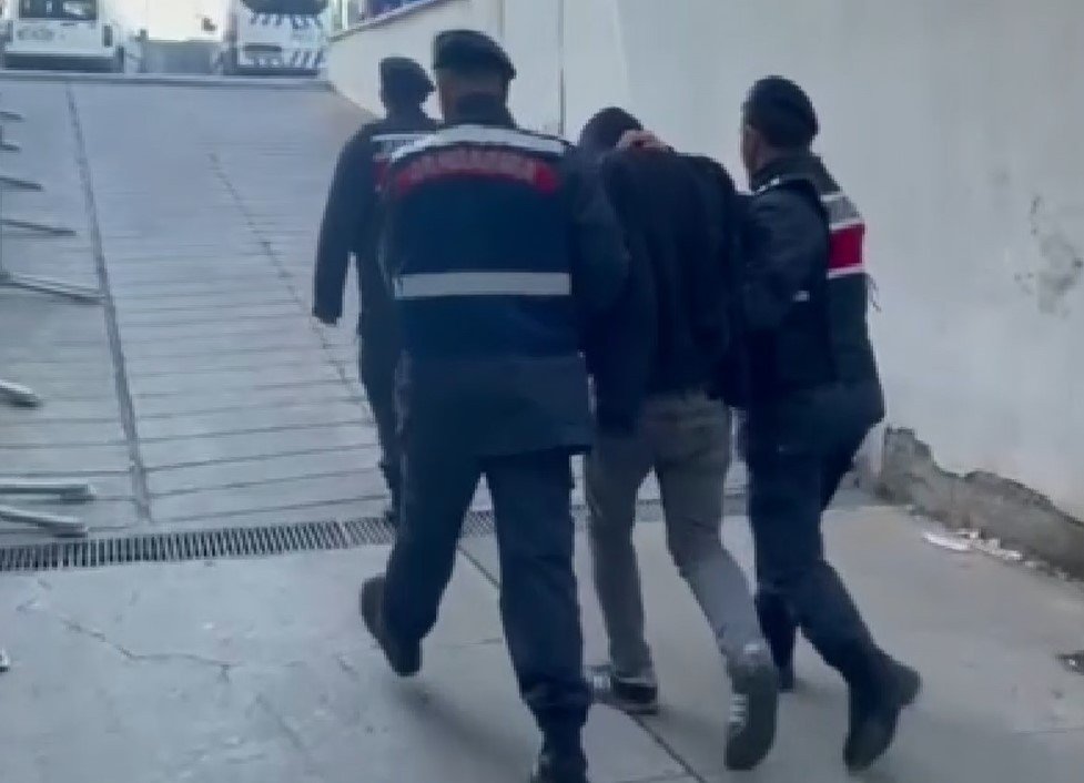 Okuldaki trafoya zarar vererek yangına neden olan şahıs tutuklandı