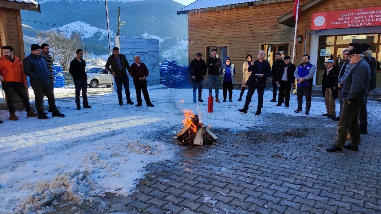 AFAD’dan huzurevi personeline yangın tatbikatı