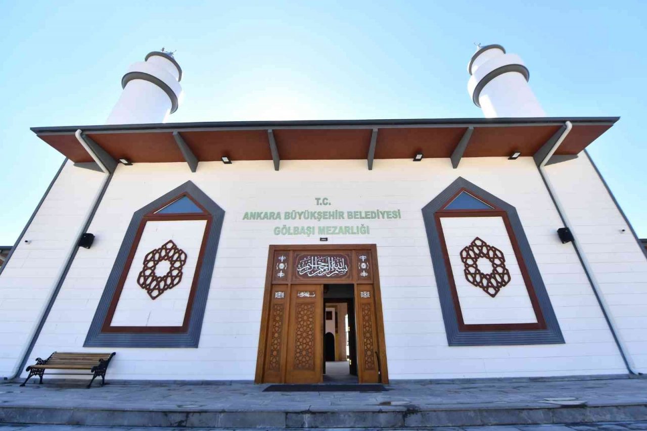 Ankara’da mezarlıklar yenilendi