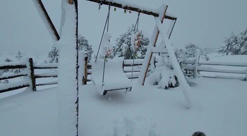 Denizli’nin yüksek kesimlerinde kar kalınlığı 40 santime ulaştı