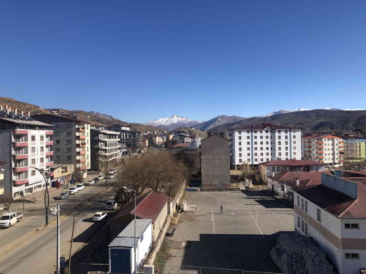 Karın başkenti Bitlis kara hasret kaldı