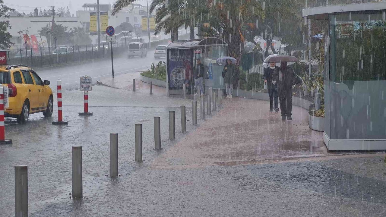 Bodrum’da metrekareye 35 kilogram yağış düştü