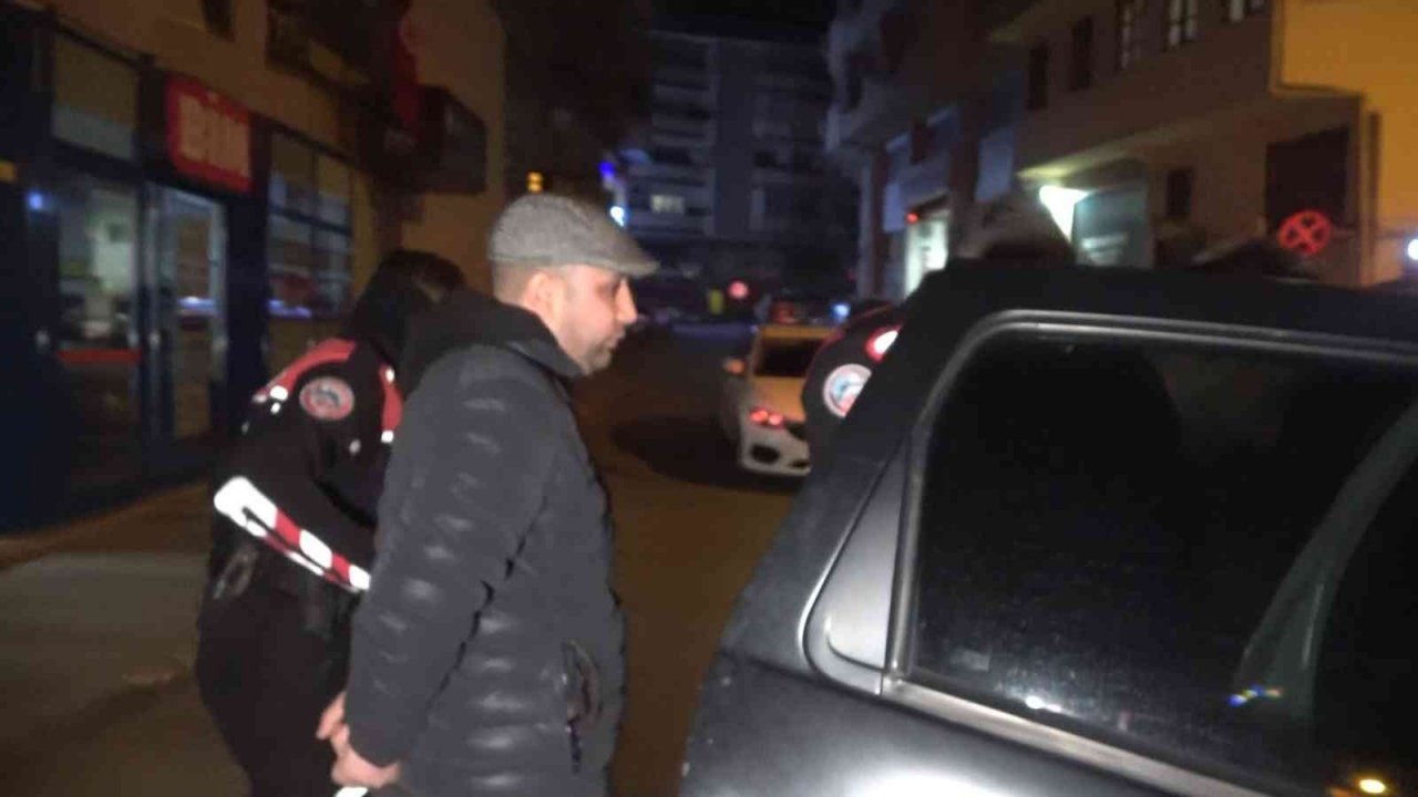 Polisten kaçan 4 kişiden biri 11 suçtan sabıkalı çıktı