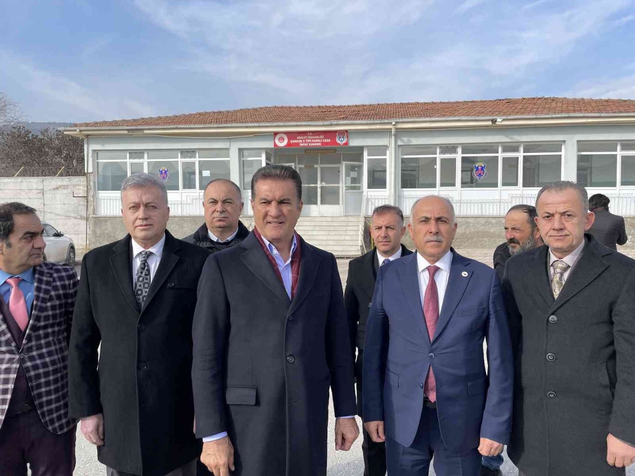 TDP lideri Sarıgül’den TFF’ye çağrı