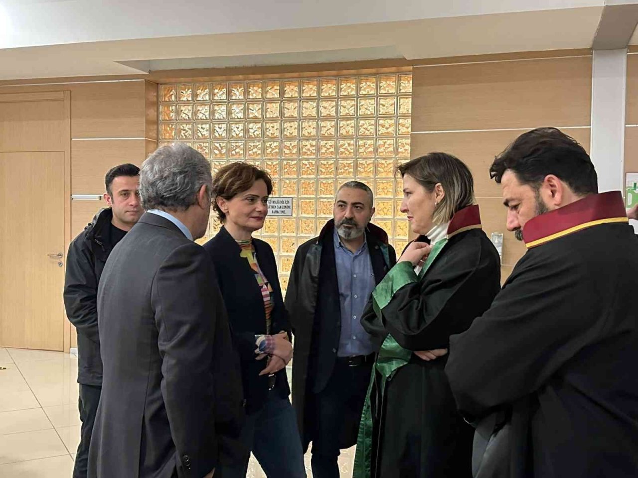 Fahrettin Altun’a hakaretten yargılanan Canan Kaftancıoğlu hakkında beraat