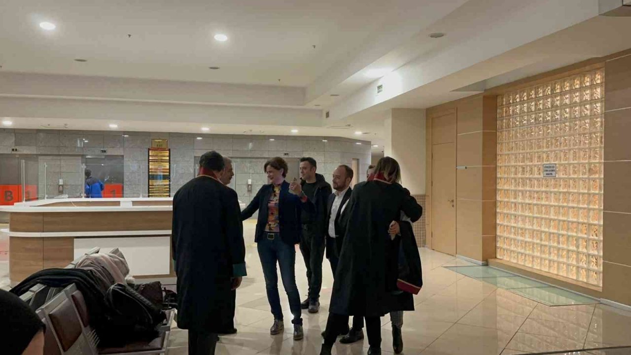 Fahrettin Altun’a hakaretten yargılanan Canan Kaftancıoğlu hakkında beraat