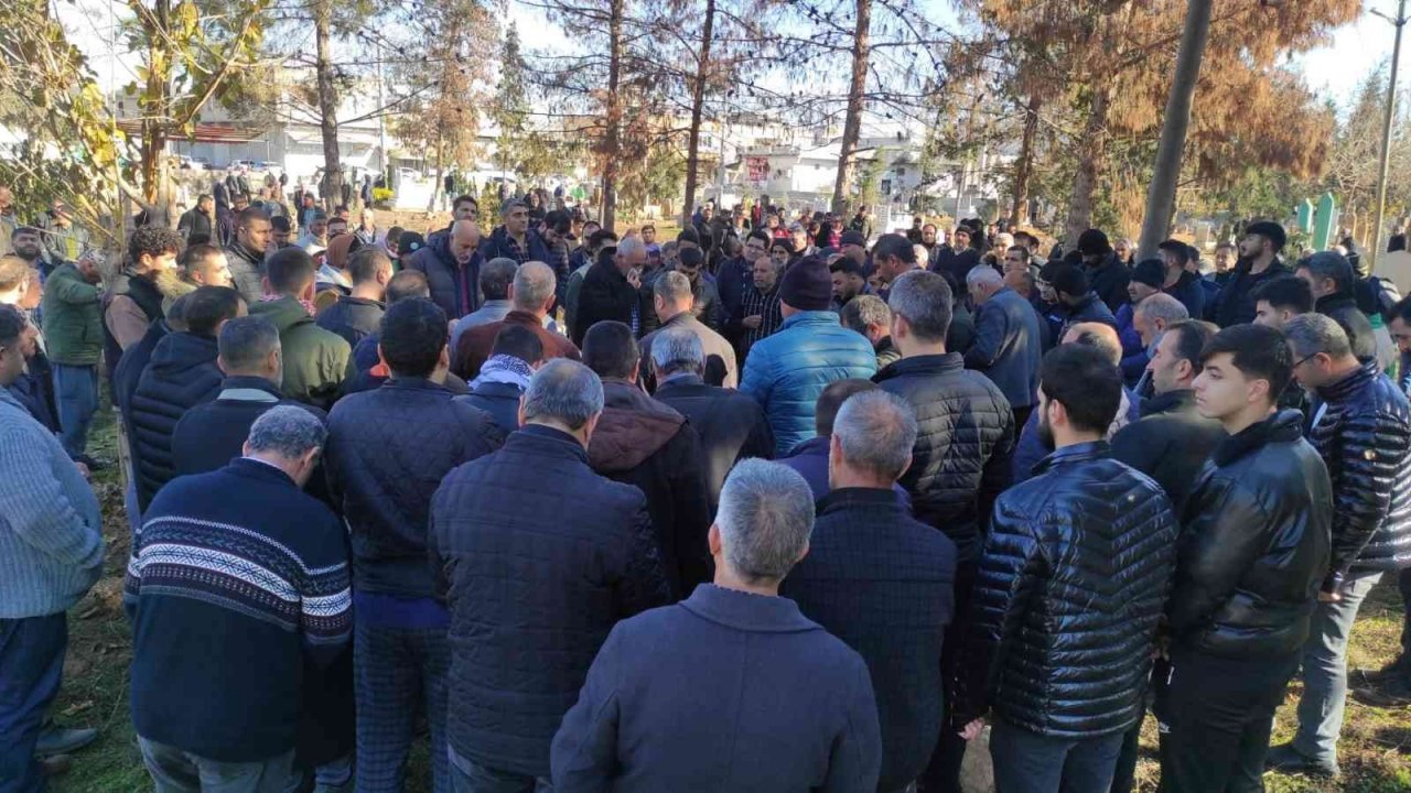 İzmit’te öldürülen sağlık çalışanı memleketi Şanlıurfa’da defnedildi