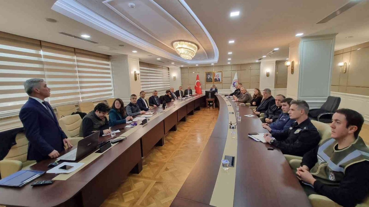 Karabük’te sokak hayvanları için toplantı