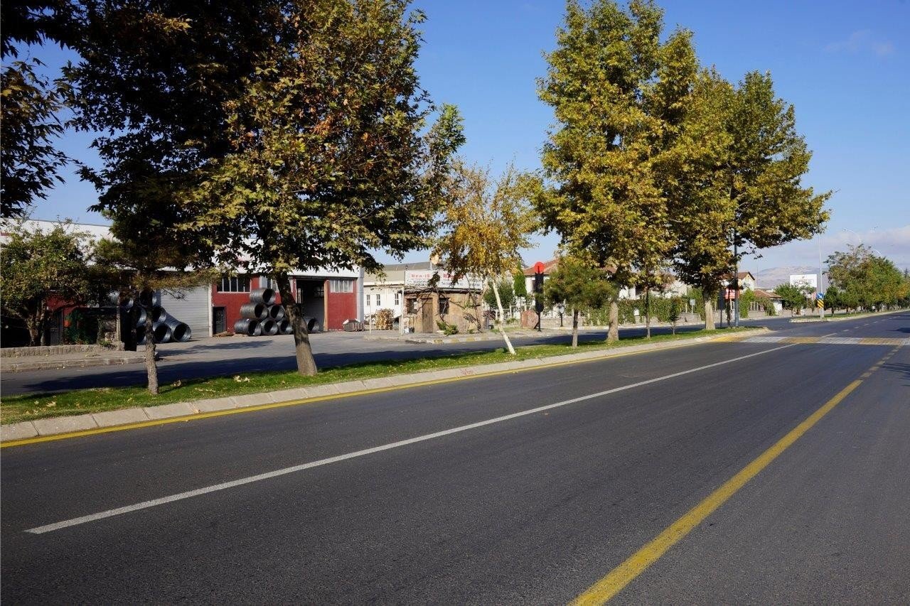 Kayseri OSB’den yaklaşık 90 milyon TL’lik asfalt yatırımı