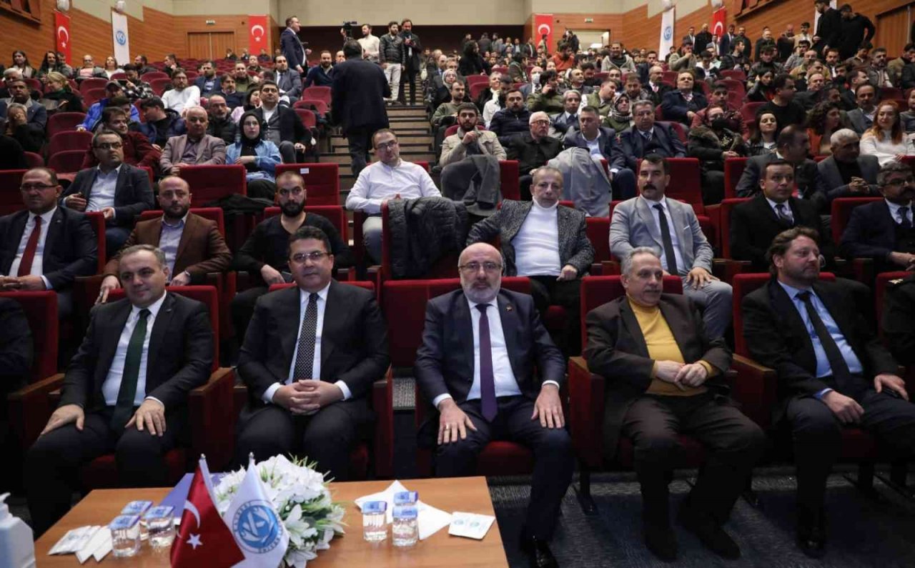 MHP’li Ersoy: “Türkiye’nin başını kaldırmasına tahammül edemiyorlar”