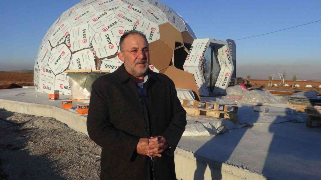 Dünyanın en büyük tek parça halindeki lavanta tarlasına Arı Müzesi kuruluyor