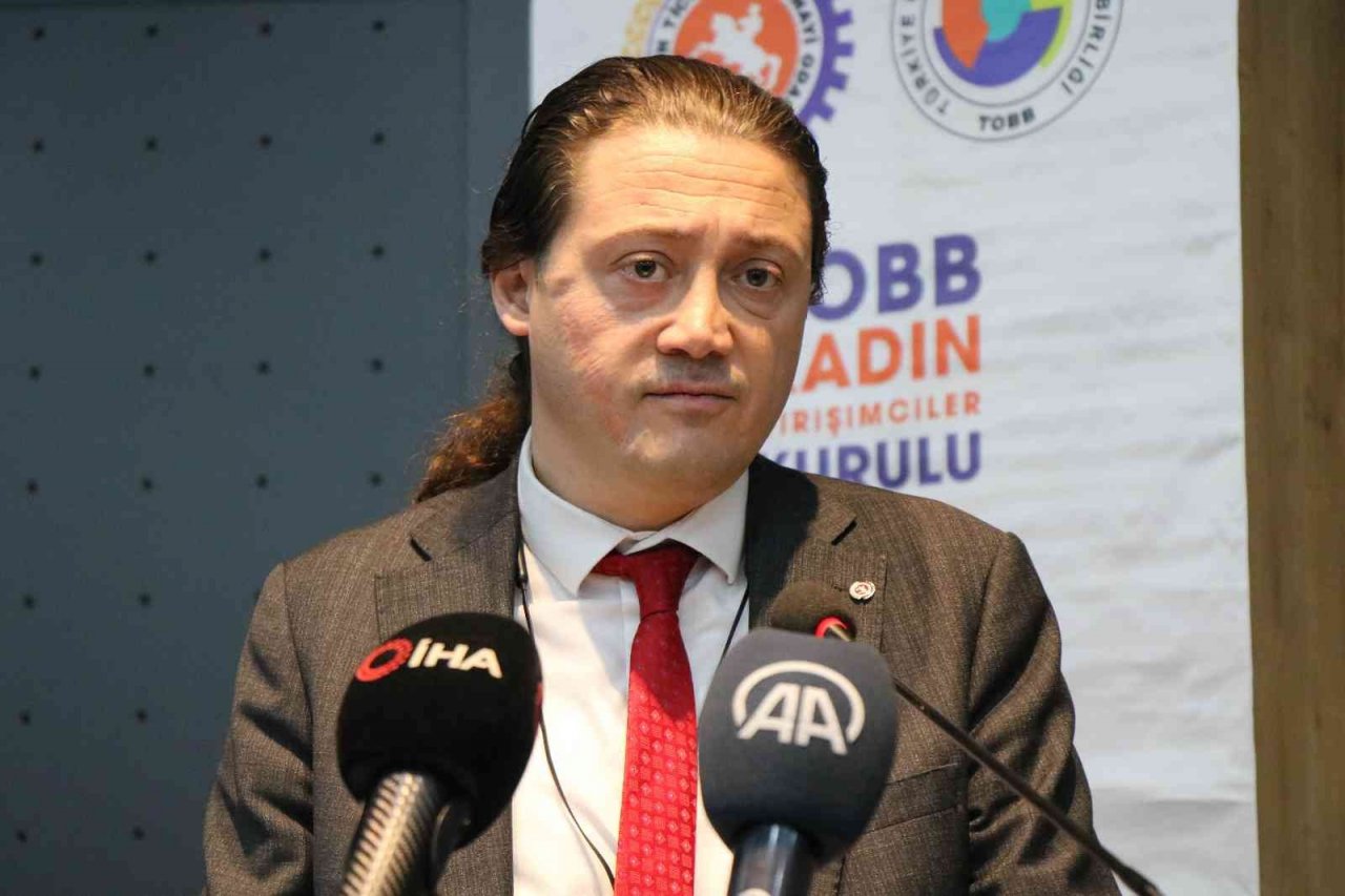 Kadın girişimci Türkiye’nin en büyük yerli akıllı telefon üreticisi oldu