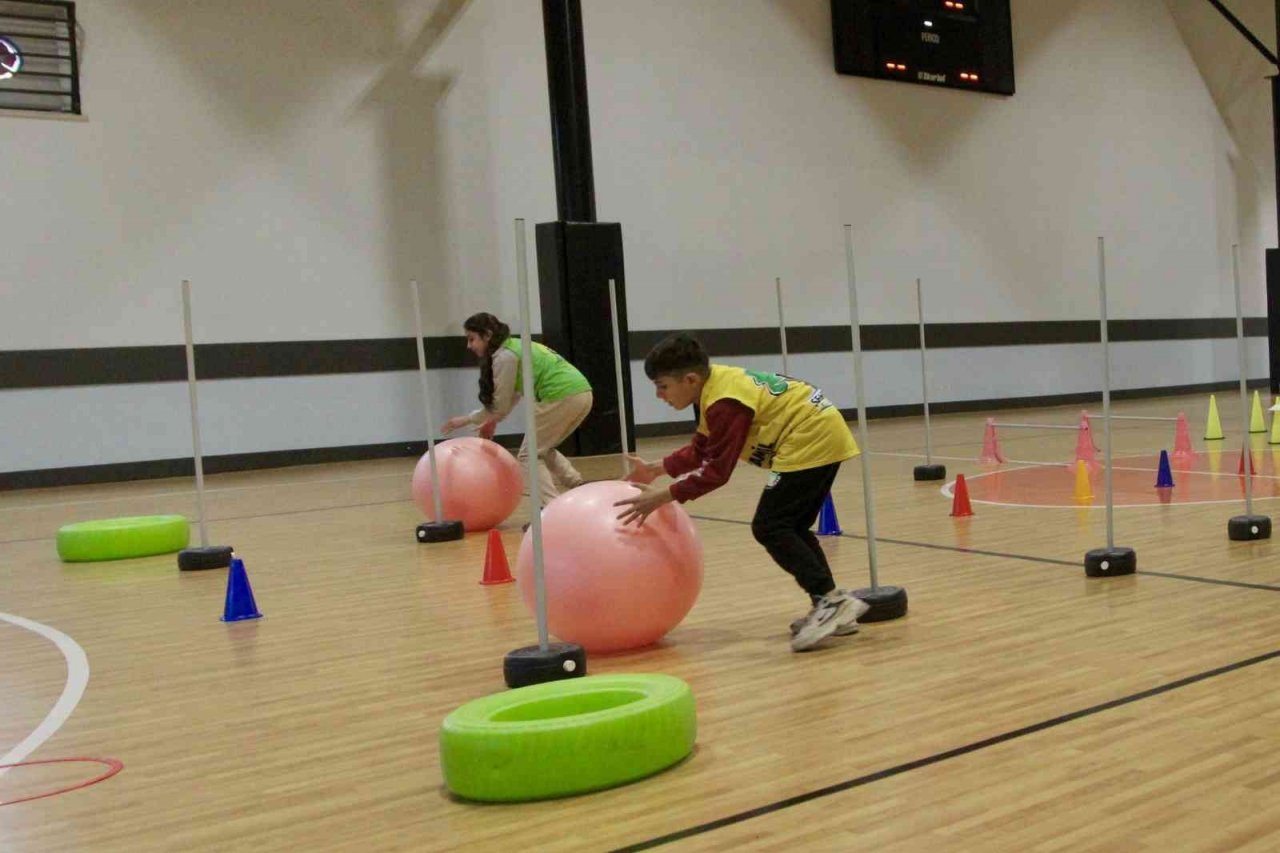 Hem becerilerini test ediyor hem de eğleniyorlar