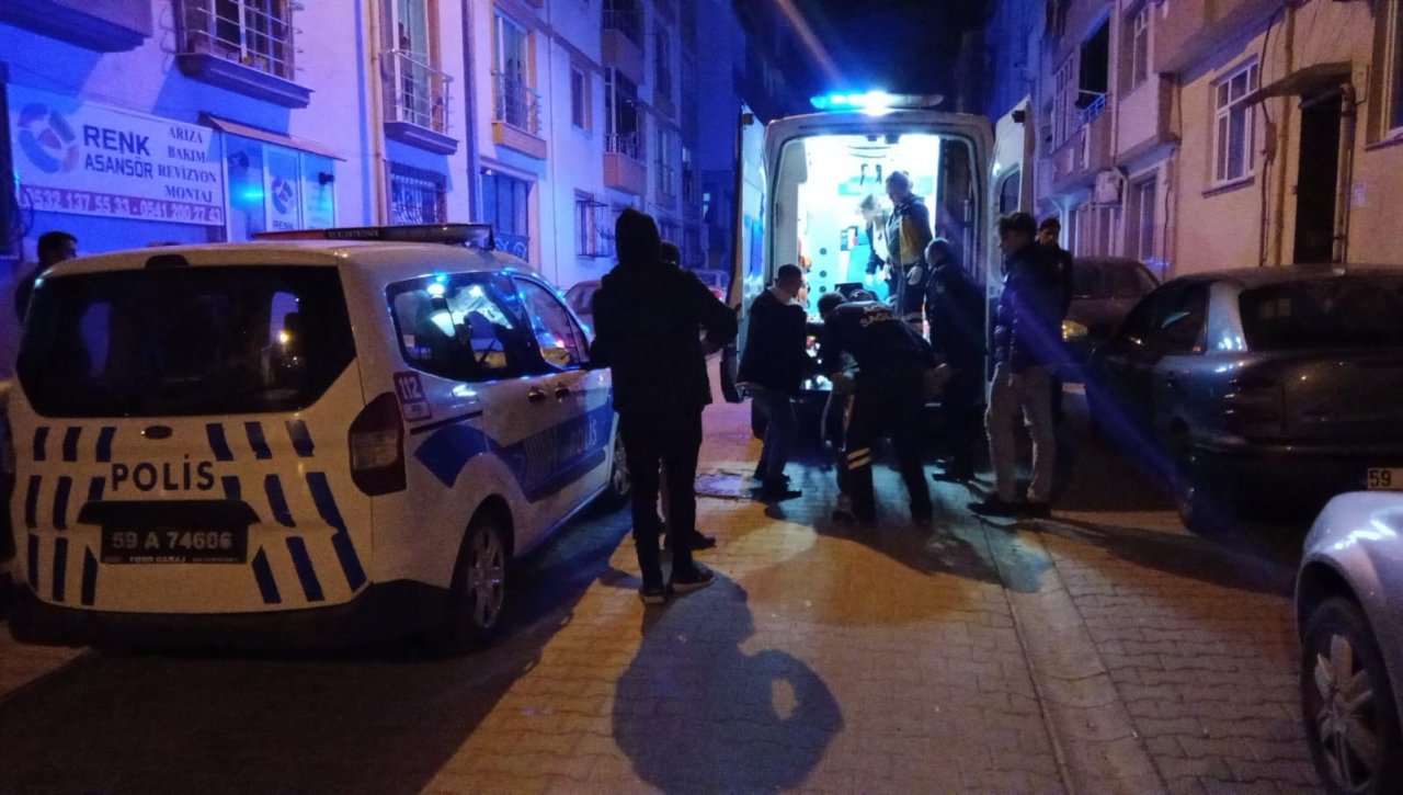 Tekirdağ’da 2 kişinin bıçaklandığı kavga kameraya yansıdı