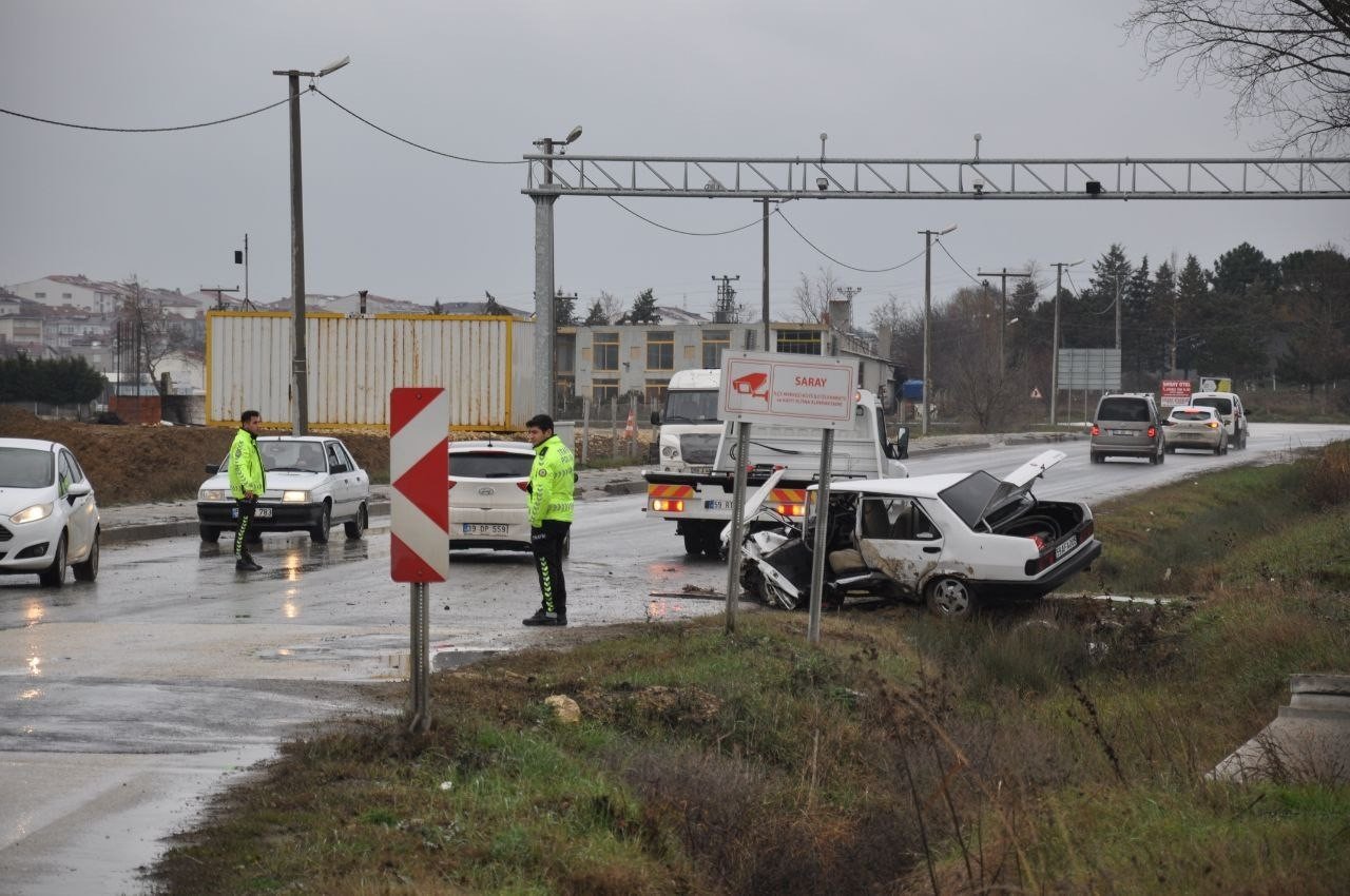 Tekirdağ’da otomobil takla attı: 1 yaralı