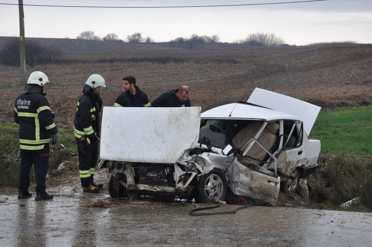 Tekirdağ’da otomobil takla attı: 1 yaralı