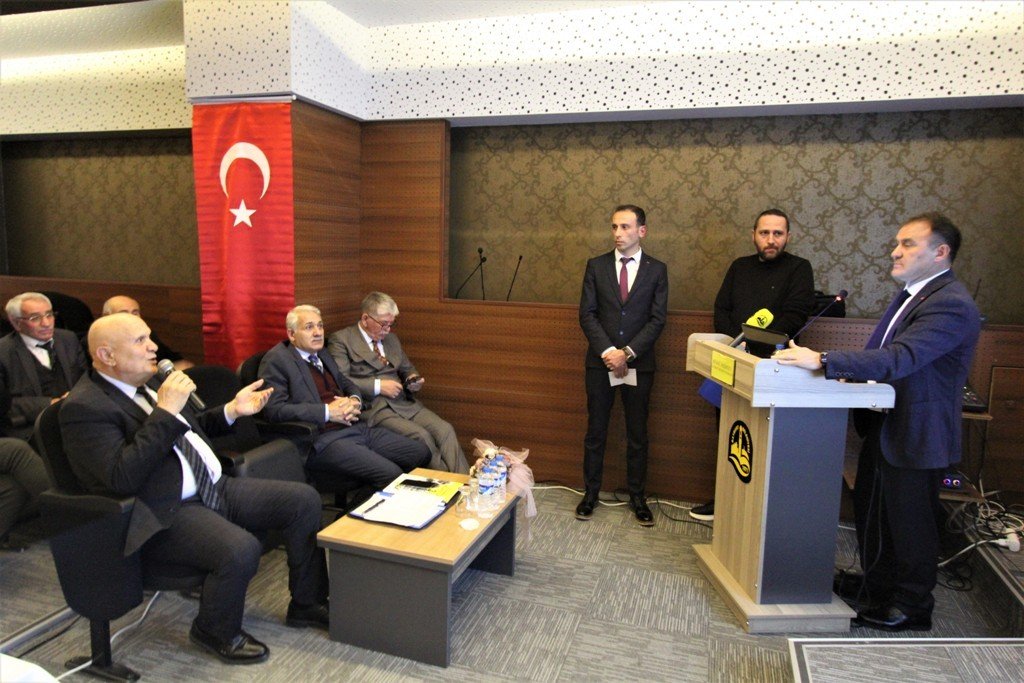 Başkan Pekmezci, Gümüşhaneli başkanları ağırladı