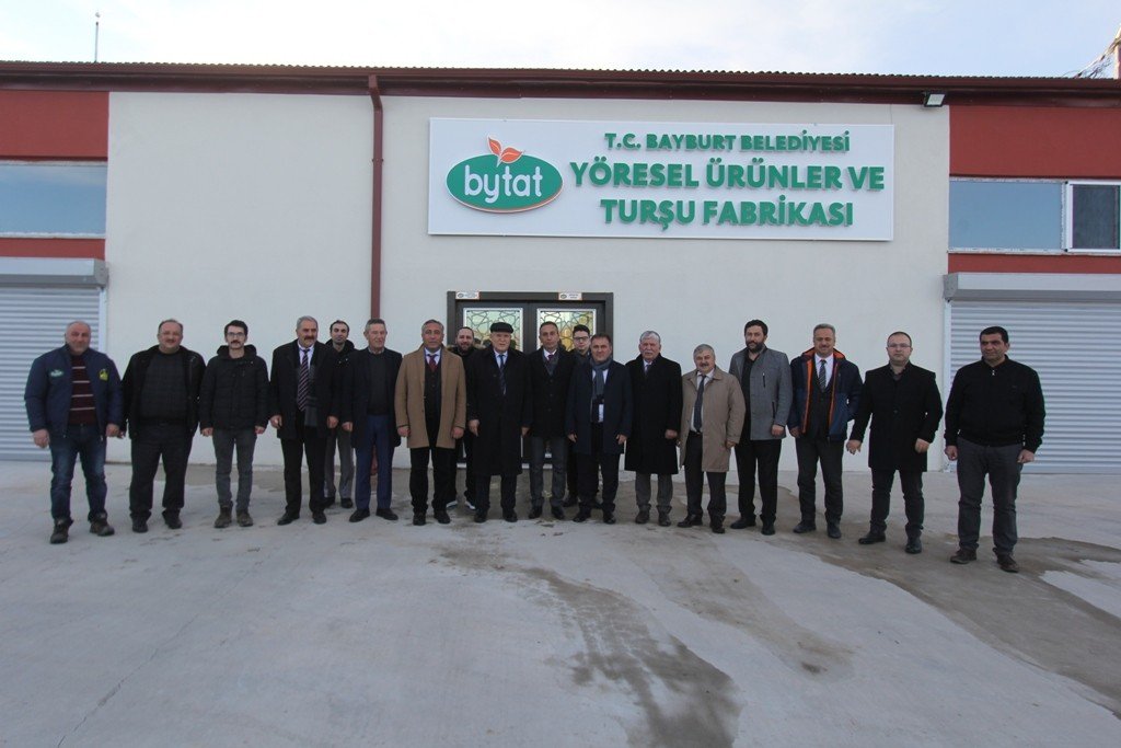 Başkan Pekmezci, Gümüşhaneli başkanları ağırladı