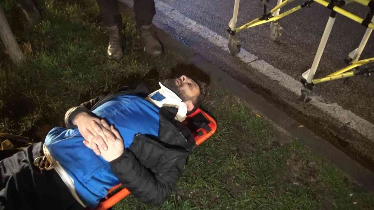 "Dur" ihtarına uymayan ehliyetsiz sürücü kaza yaptı: 1 ölü, 1’i ağır 4 yaralı