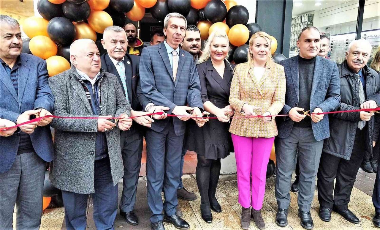 Gazeteci Karan tanıtım hizmetlerini tek çatı altında topladı