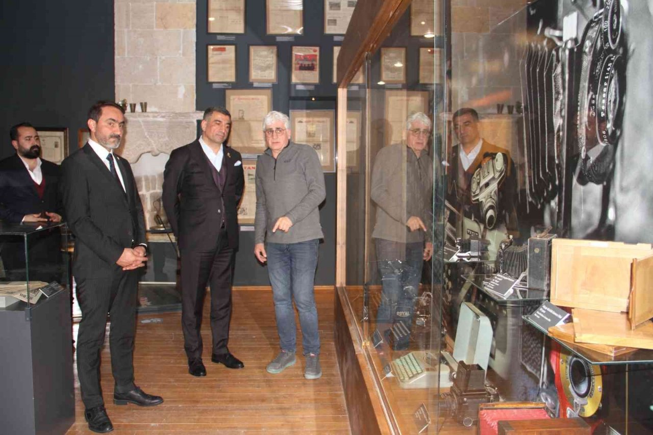 Milletvekili Erol’dan Basın Müzesi yorumu: "Harput’a yeni bir vizyon getirme yolunda güzel işler yapılıyor”