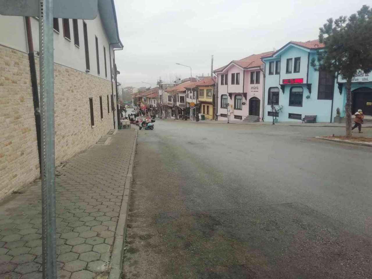 Tarihi Odunpazarı bölgesi boş kaldı