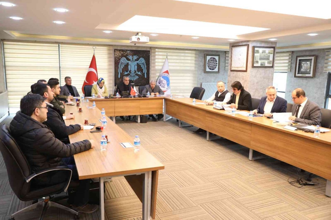 Battalgazi Mahallesinde 2 blok 72 daire 9 dükkan için ihale yapıldı