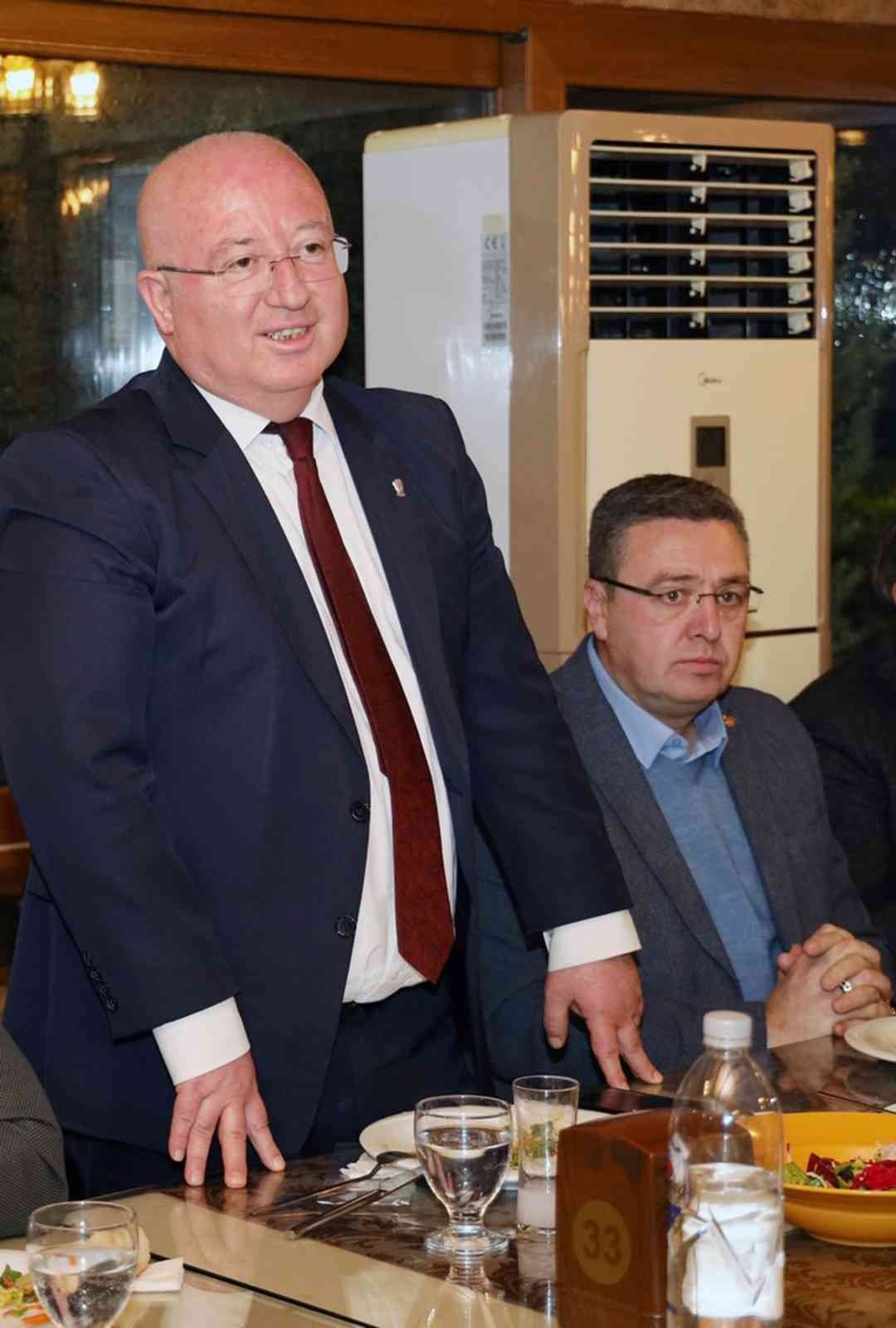 Başkan Gümüş basın mensupları ile bir araya geldi
