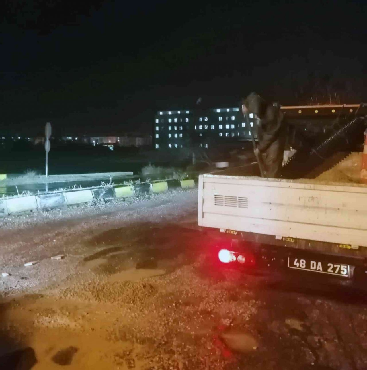 Yoğun yağışta Belediye ekiplerinden anında müdahale