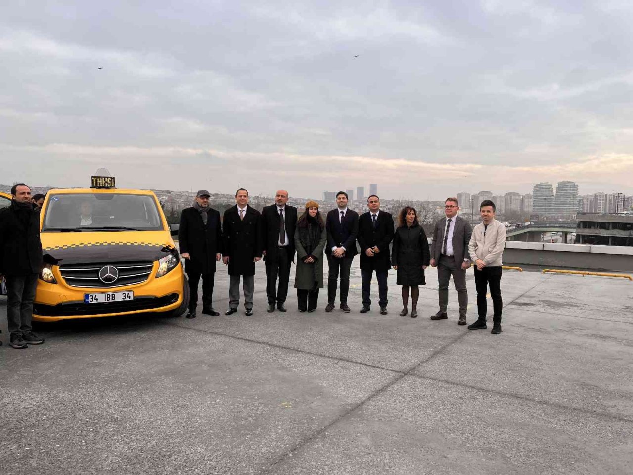 Bin 803 minibüs ile 322 taksi dolmuşun taksiye dönüştürülmesi için harekete geçildi