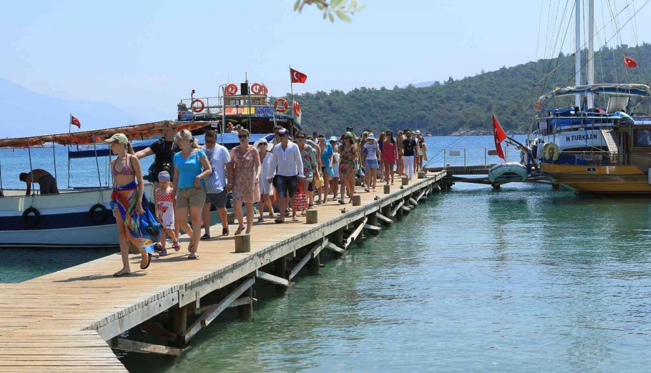 Muğla 2 milyon 977 bin yabancı turist ağırladı