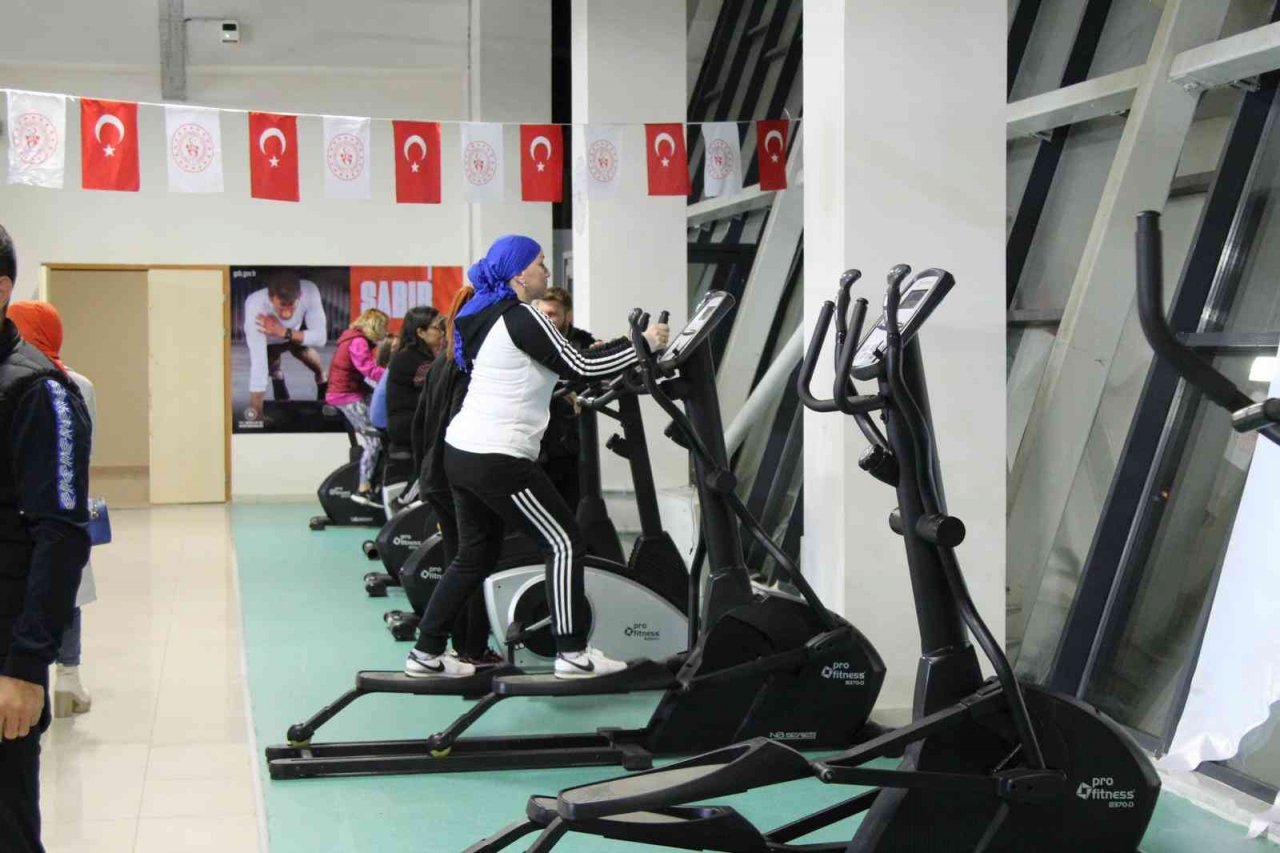 Menteşe’de ücretsiz fitness salonu açıldı
