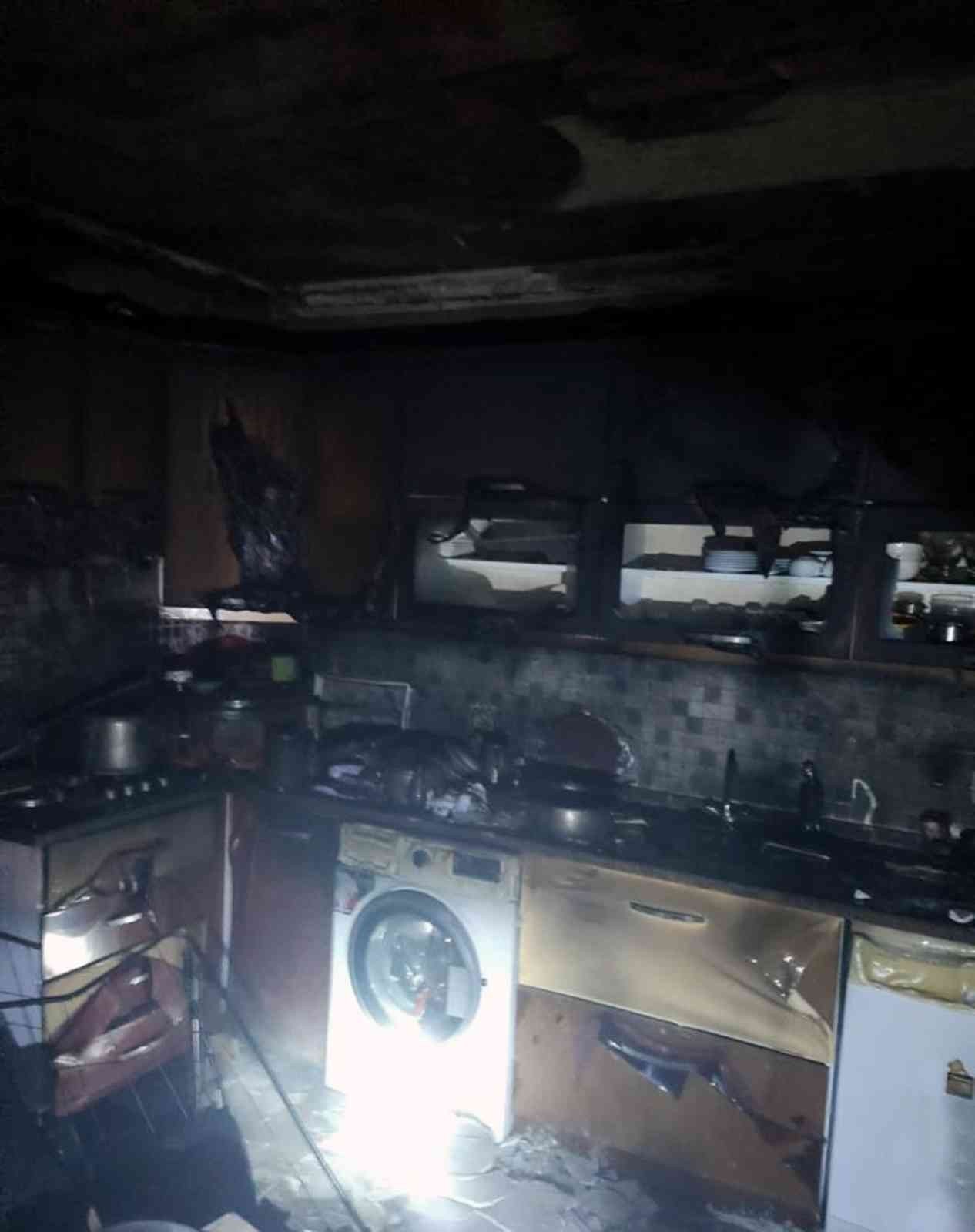 Ortaca’da ev yangını