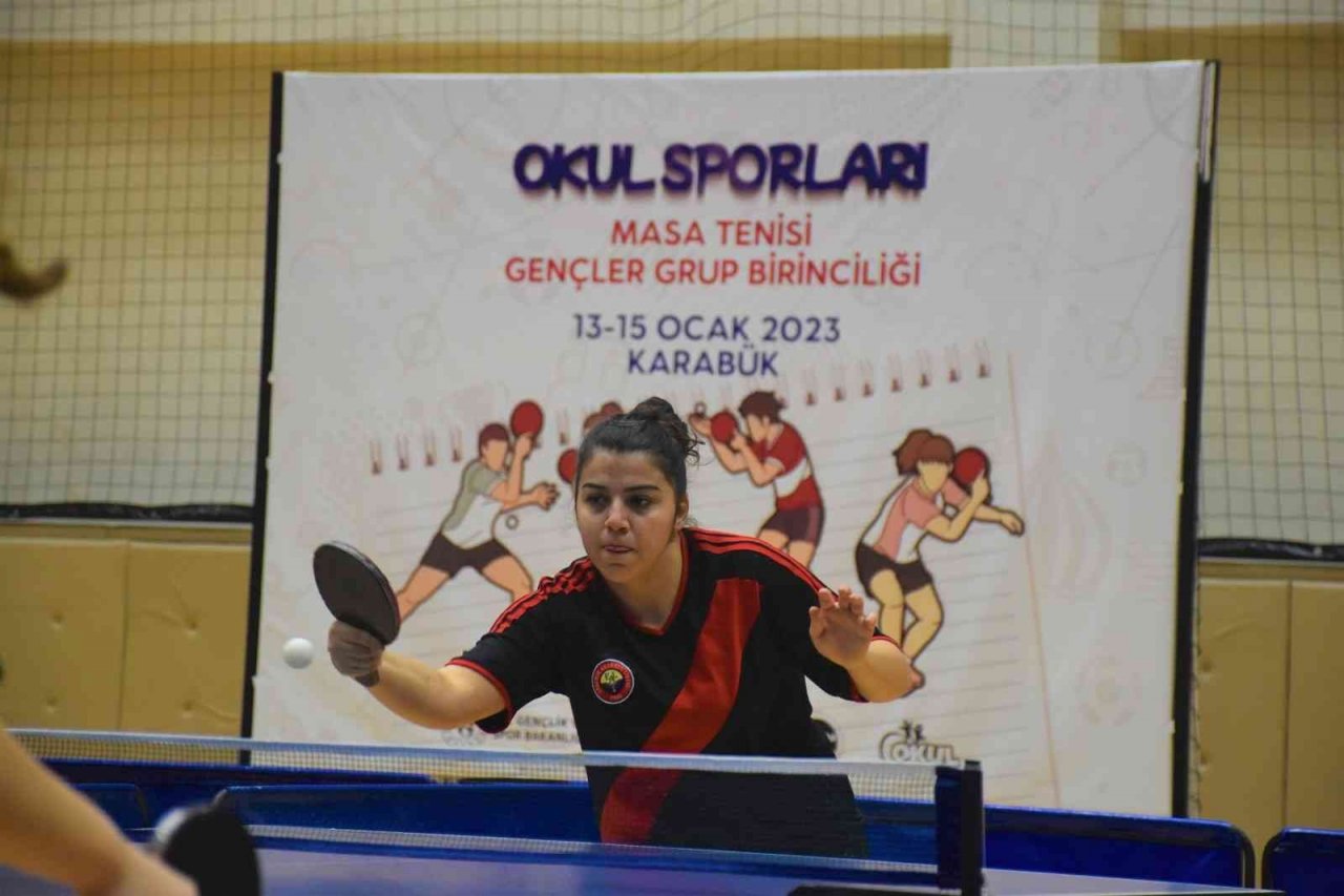 Okul Sporları Masa Tenisi Grup Müsabakaları Karabük’te başladı