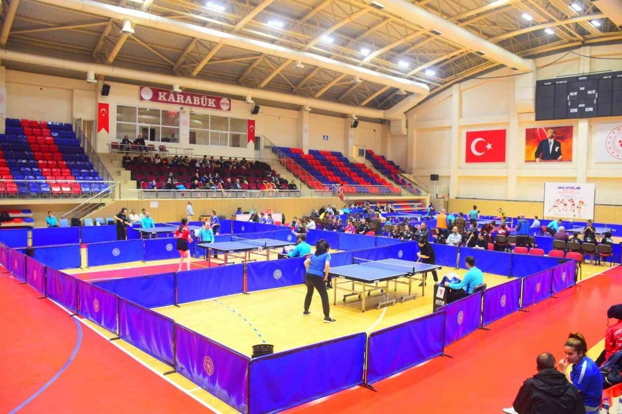 Okul Sporları Masa Tenisi Grup Müsabakaları Karabük’te başladı